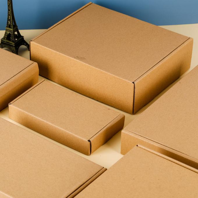 กล่องส่งที่กําหนดเองที่สามารถนําไปใช้ใหม่กล่อง Ecommerce Mailer Box With Logo Print สําหรับธุรกิจเล็ก 10